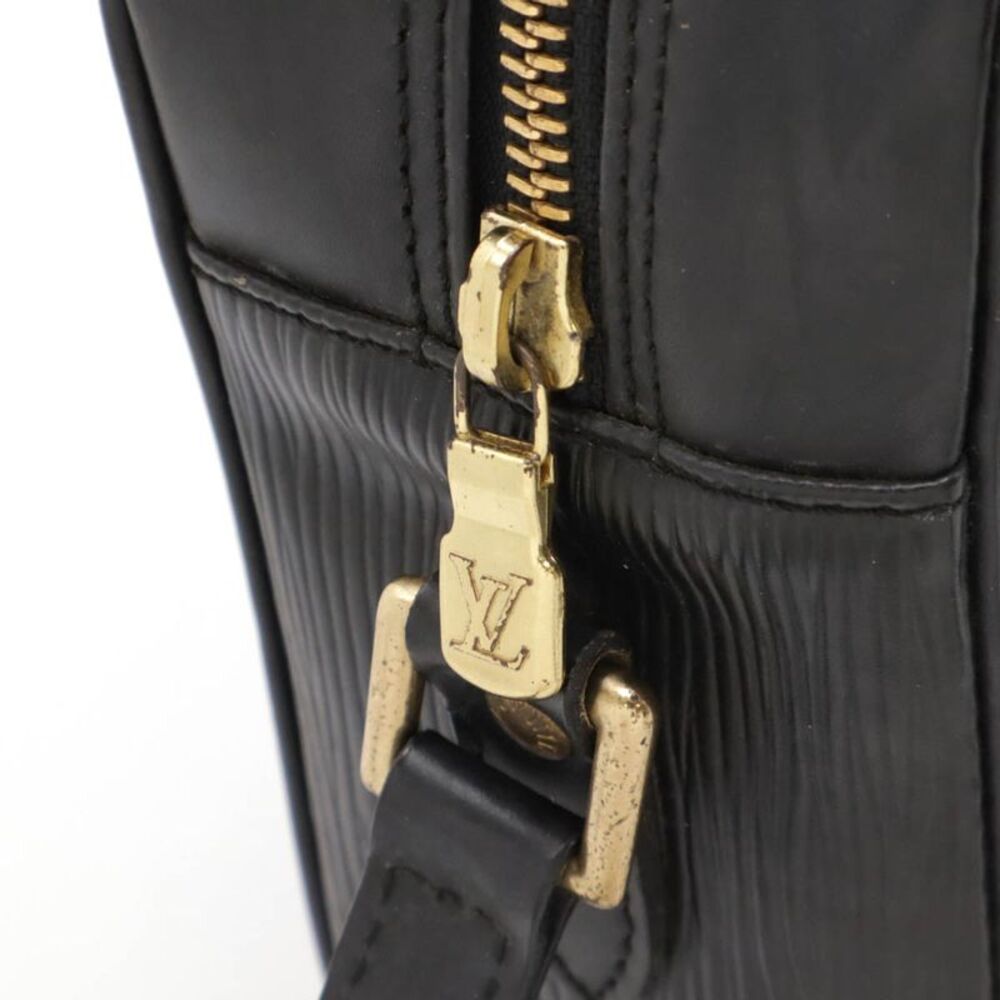 Louis Vuitton Epi Leather Trocadero 27 Shoulder Bag - Picture 4 of 6